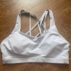 Lululemon Free to Be Serene Bra